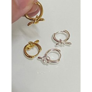 em925純銀┃耳扣式耳環┃扭結小墜素圈扣